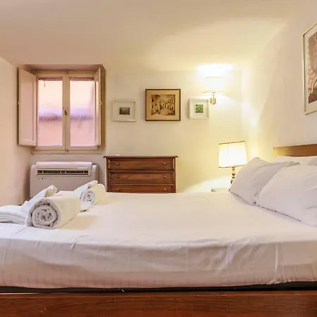 Apartment Romantic Santa Croce Florence